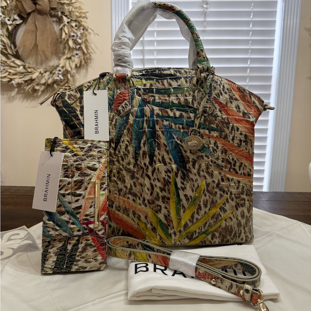 BRAHMIN LARGE DUXBURY AND ADY WALLET 🌴NWT